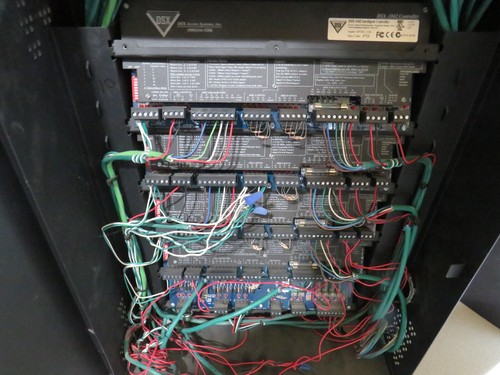 Dsx door controller access - door,